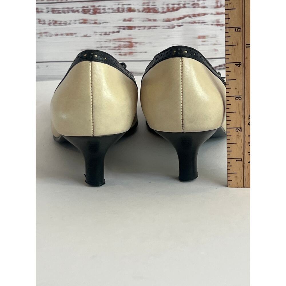 Aerosoles Suitn Tie high heel tassel
pumps cream black size 7 1/2 - Picture 7 of 14